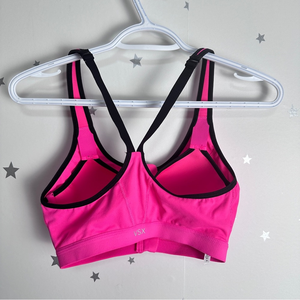 Victoria's Secret Pink VXS Front-Close Racerback
Sports Bra New without tag 32C - Picture 2 of 14